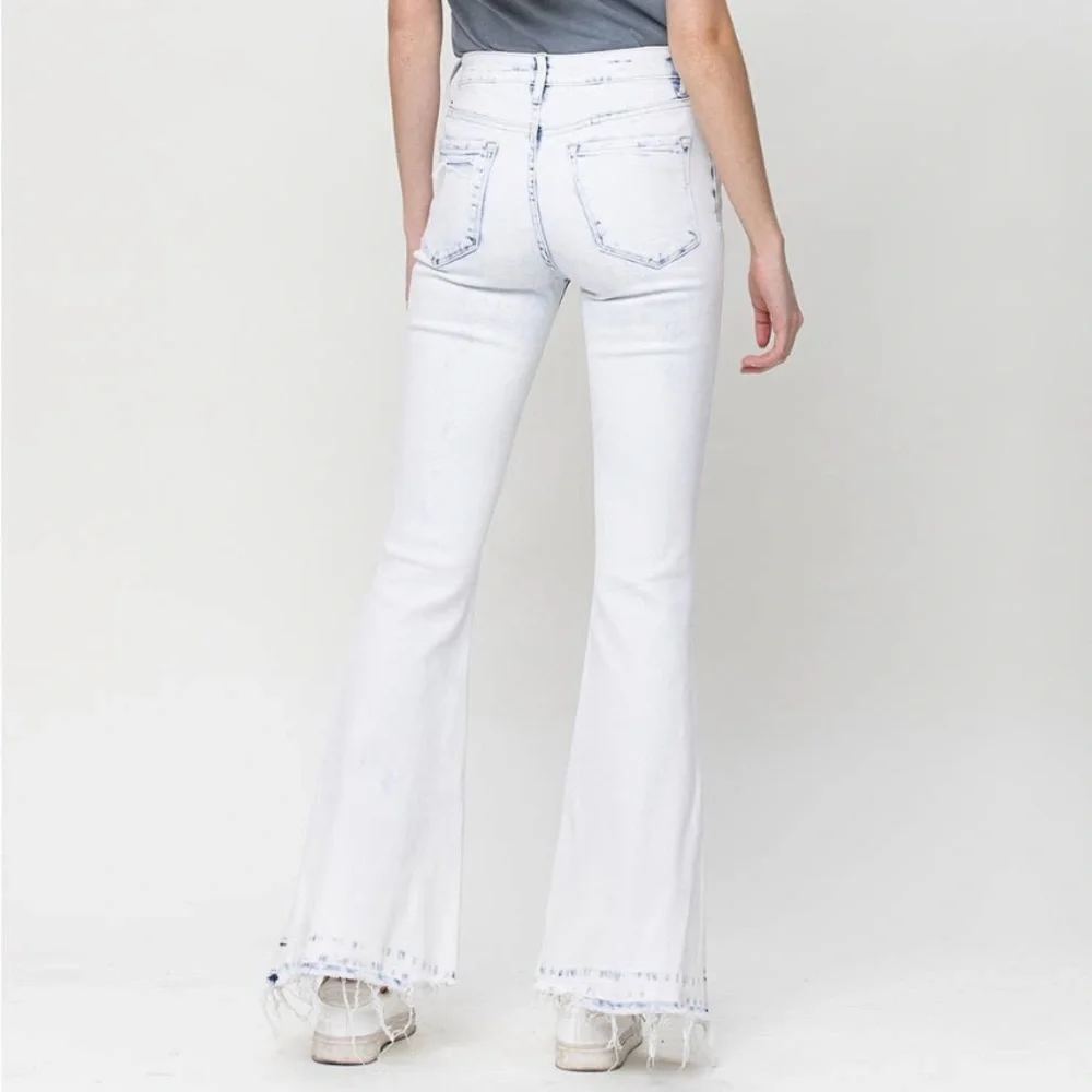 Flare Jeans - Picture 2 of 5